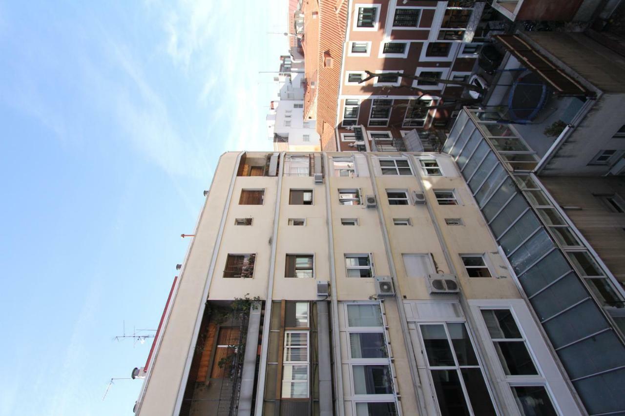 Cosy Apartment Prado Museum Madrid Bagian luar foto