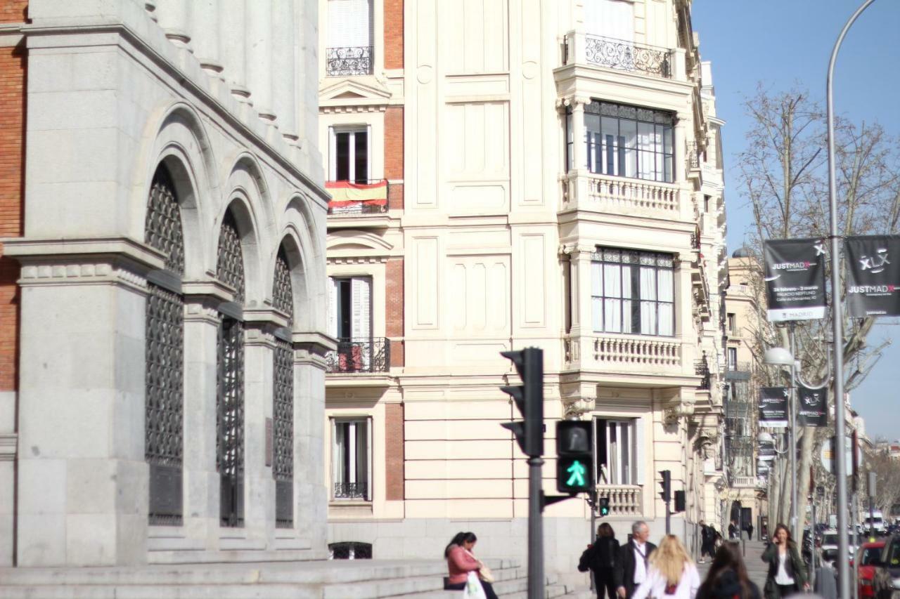 Cosy Apartment Prado Museum Madrid Bagian luar foto