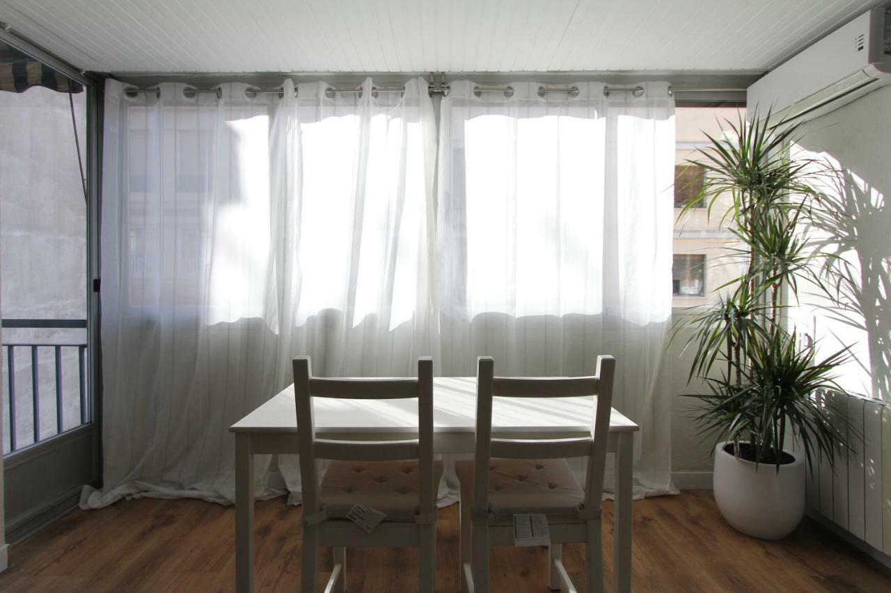 Cosy Apartment Prado Museum Madrid Bagian luar foto