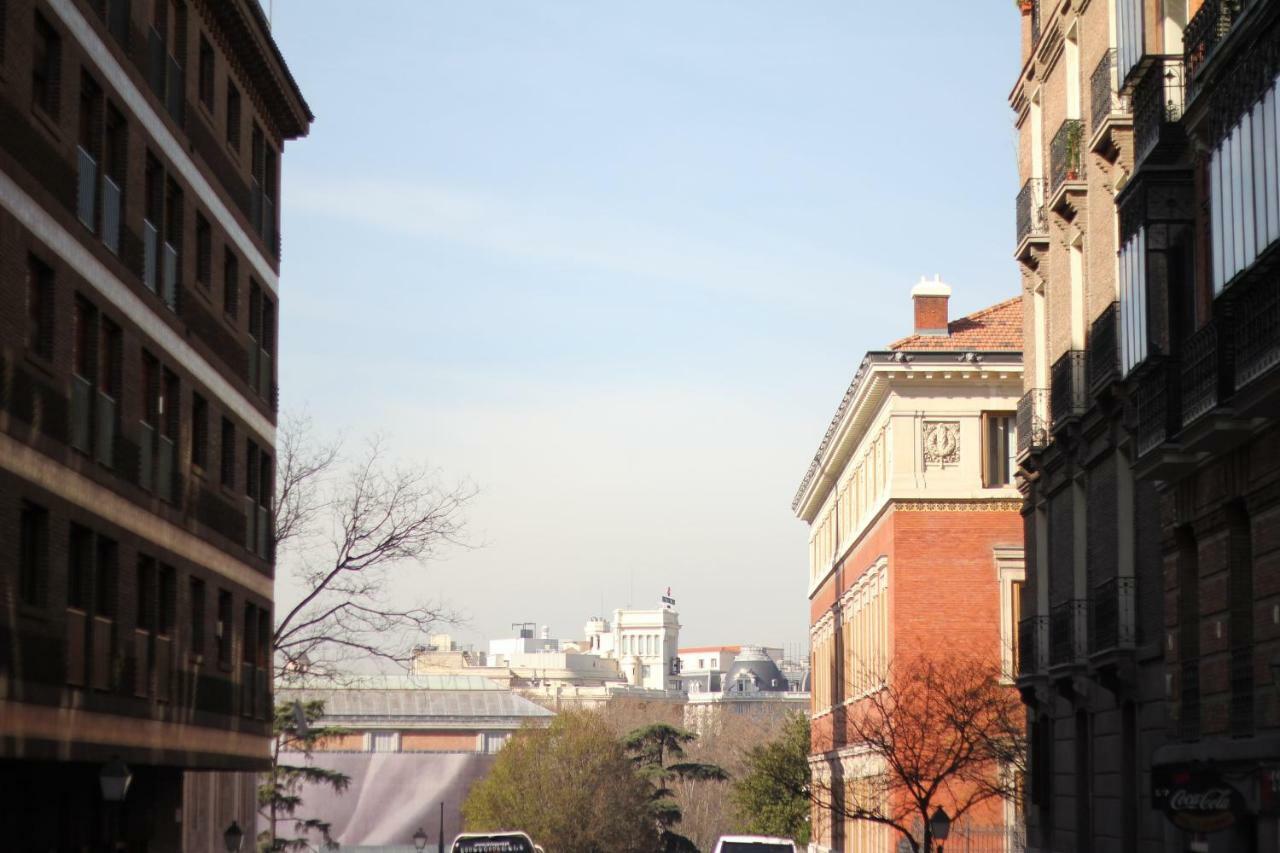 Cosy Apartment Prado Museum Madrid Bagian luar foto